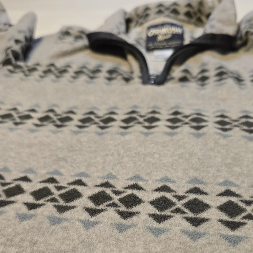 OshKosh Bgosh Kids Grey Geometric Fair Isle Fleece‎ Quarter Zip Pullover Size 7